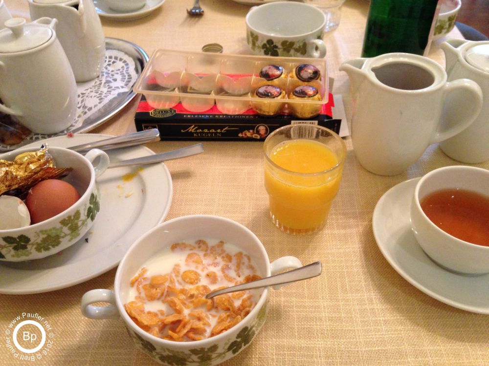 another spread, family town, the cheapest buffet, we stayed at nice places typically, this was one of two in town, utilitarian breakfast, chocolates courtesy of family