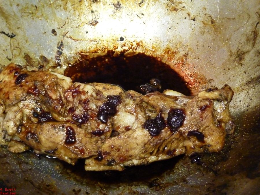 Broiled for a few minutes to finish, sear in the juices, cook the sauce, just sort of do it right, this looks awesome, ribs in a bowl