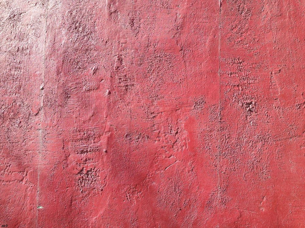 Black concrete wall painted red, has an interesting sort of look to it, or so, I would have you believe, I mean, it is not like I would take patently uninteresting pictures, something caught my eye
