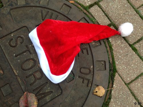 close up of hat and man hold cover