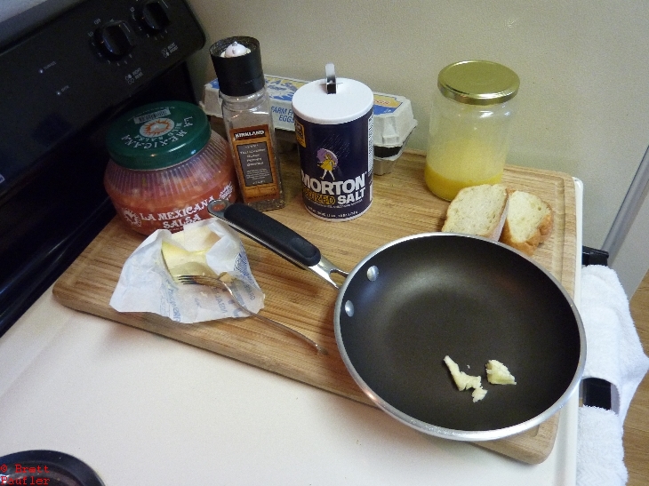 Ingredient list shot, eggs, salsa, salt, pepper, oh, heres an interesting bit, in the back, that jar, has a few eggs cracked open in it, put the top on and shake it up, great way to scramble eggs, had forgotten about that, should start doing again, and if I ever come back to this page, I should split the javascript out into different files so I have some hope of jslinting the htmle, got no idea as to the errors